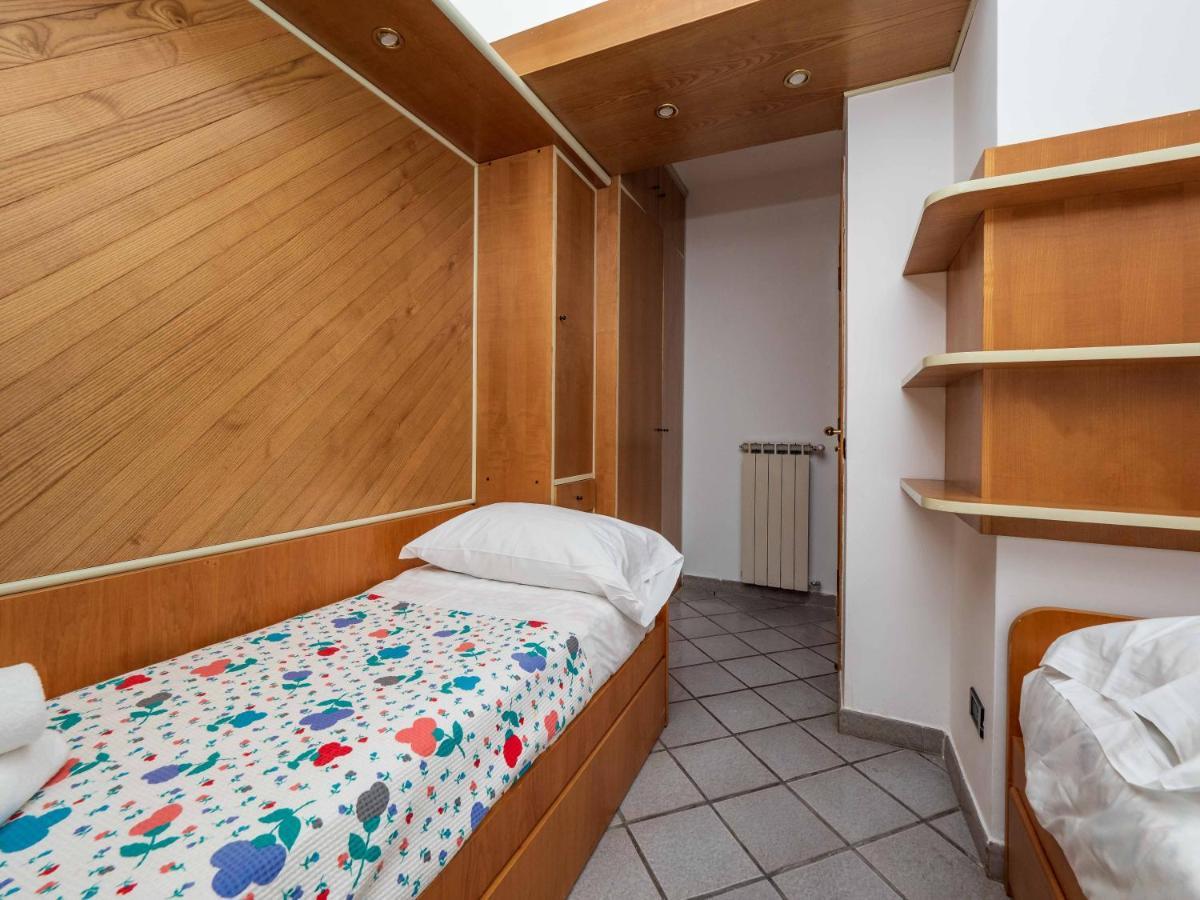 Maison Rosa Мета Екстер'єр фото